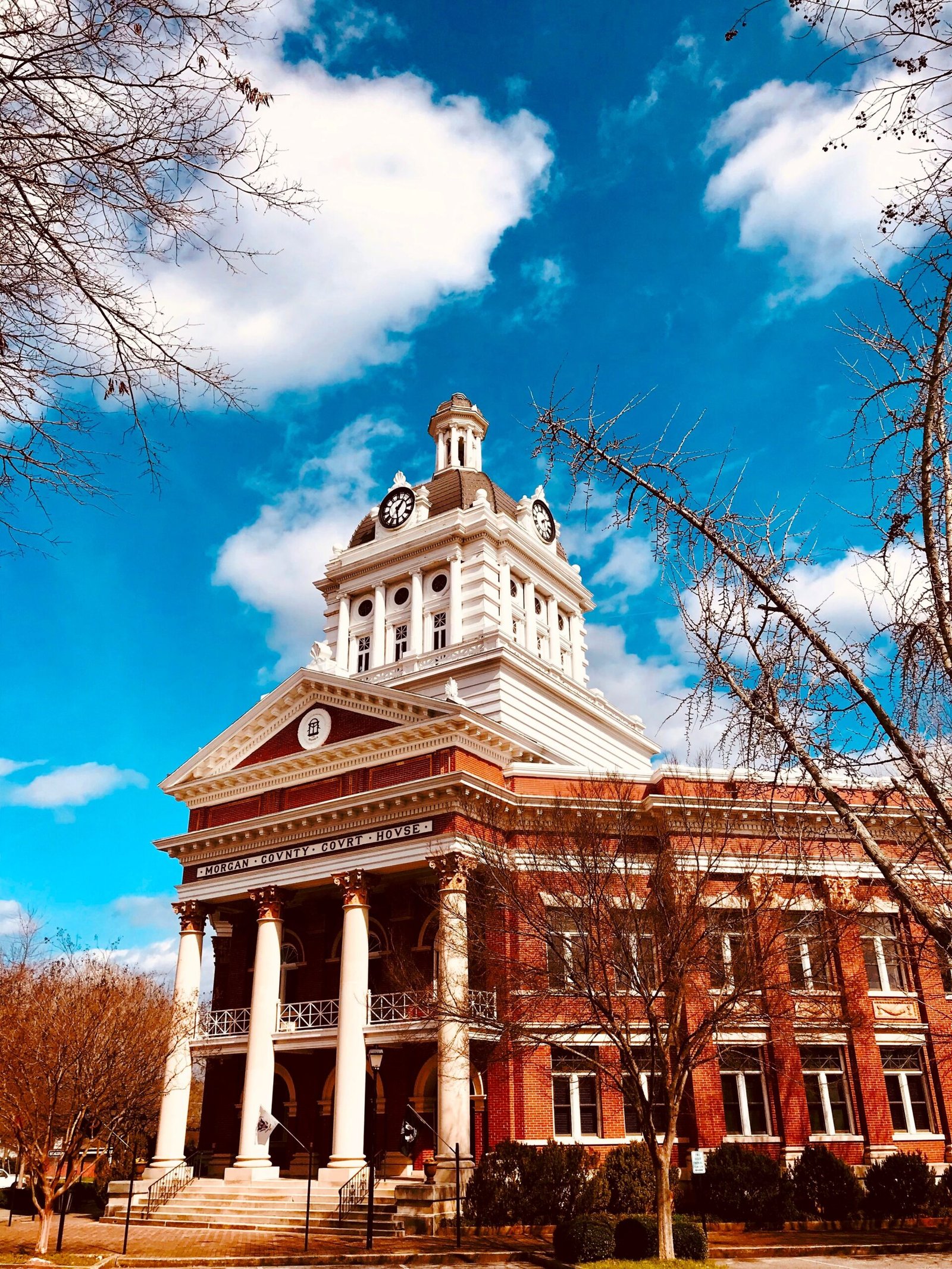 Historic courthouse in Georgia for a protective order legal guide