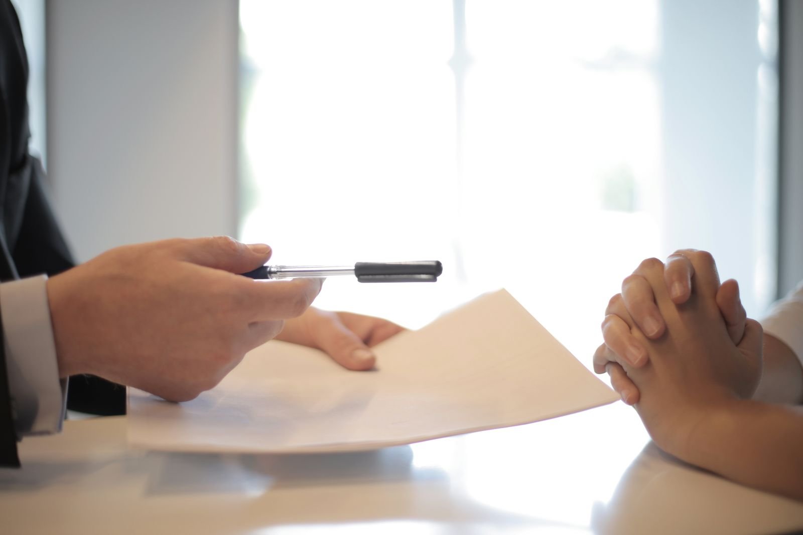 When Is Your Final Paycheck Due in Illinois? Deadlines and Your Rights